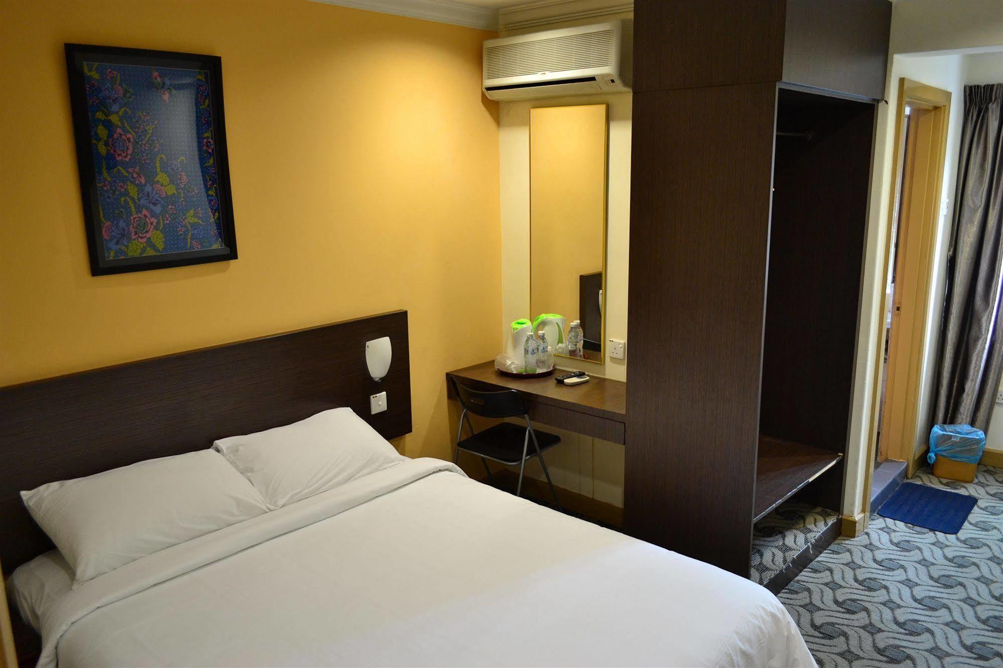 Hotel Ymca Kuala Lumpur Exterior foto